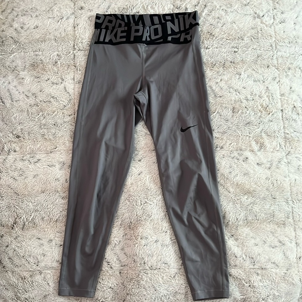 nike pro crossover waistband 7/8 leggings